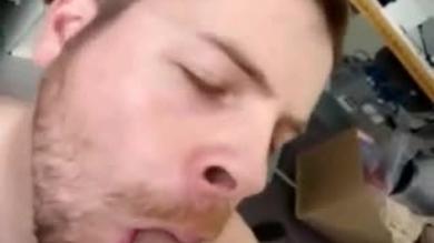 See My BF- Horny amateur gay boyfriends are sucking for cumshot