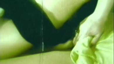 Hairy pussy pounding in a retro video from great Vintage cuties