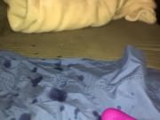 Im Wasser abgespritzt