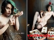 Hot brunette babe with a perfect