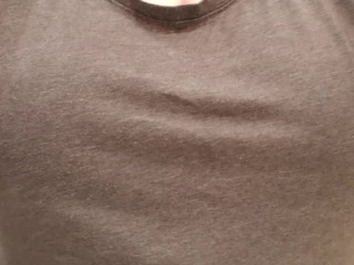 Sexy mature babe enjoys some foot fucking fun