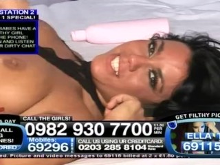 bbw shows her fabulous tits and masturbates