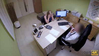 Nasty loan agent banging big ass chick in office