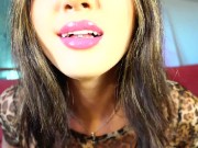 Very Cute Brunette Sofia Squirt in Livecam