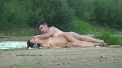 Real babes getting fucked at the nude beaches