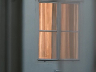 Elle se fait sauter devant son mari ebahi !
