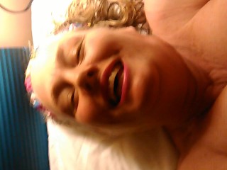 Amateur Blond Facial Collection