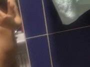 Asain girl oilly on her sexy figure
