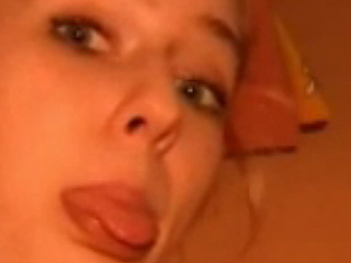 gf,see my gf,exgf,girlfriend porn,real,Funny girlfriend sucking my cock at home