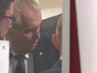 Geile elektrische Zahnbuerste 