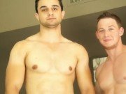 WHO WOULD LIKE TO DO A CAMSHOW WITH ME 