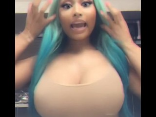 Gorgeous Blonde Masturbating On Webcam