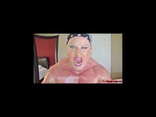 Missy's Hurtin For A Squirtin