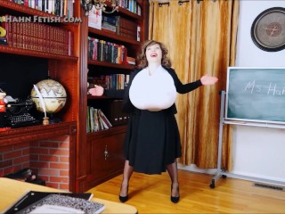 Lesbian Sex 358