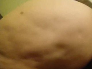 Erotic lesbo licks sweet pussy