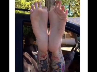 Miley Cyrus short hair cumshot